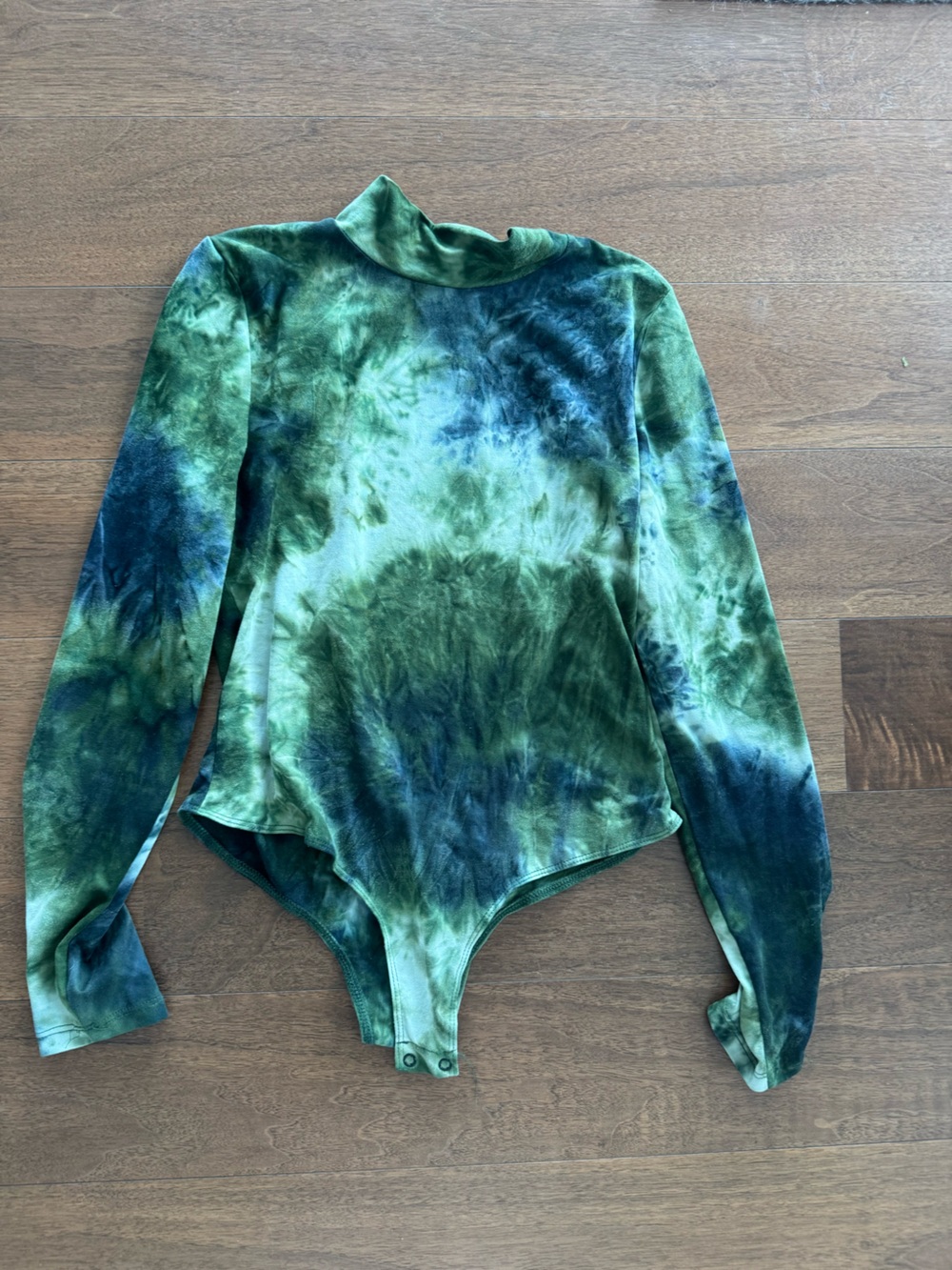 Tie-Dye Green Long Sleeve Bodysuit